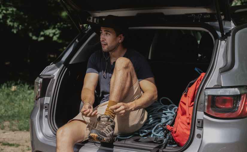 <strong>Jak wybrać męskie sneakersy?</strong>